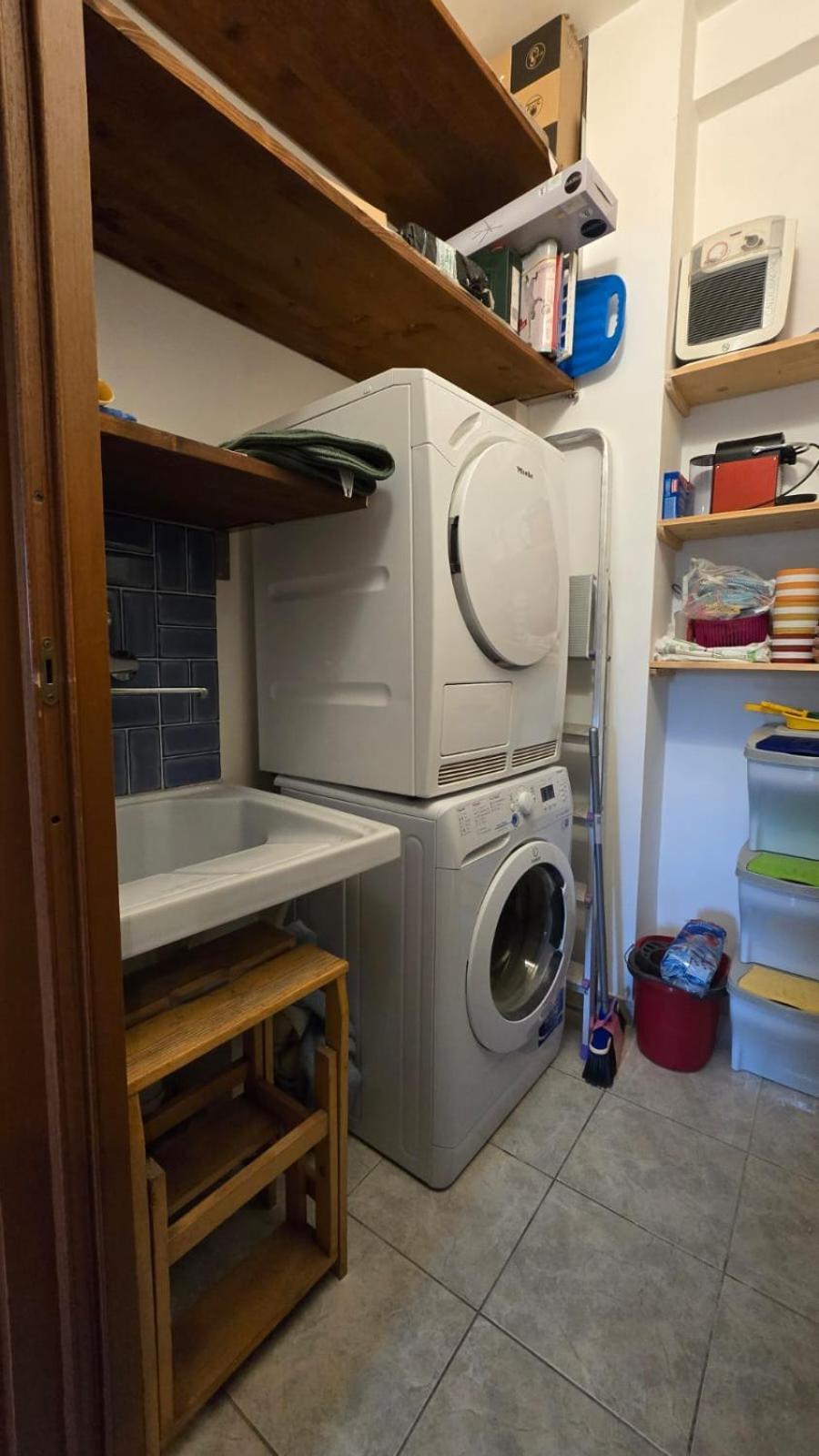Cozy Trastevere Station Apartment Rom