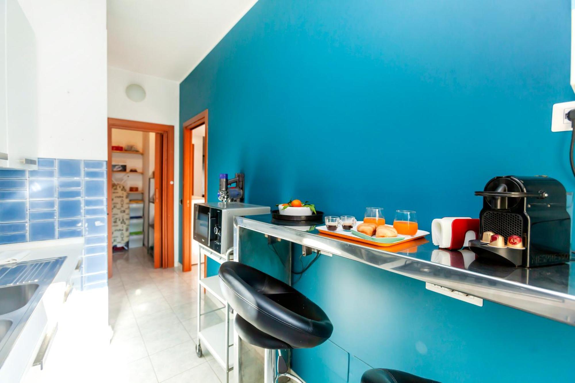 Cozy Trastevere Station Apartment